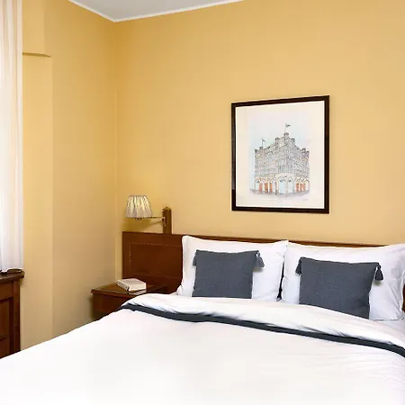 Hotel Regina - Bed & Breakfast Koeln 3*