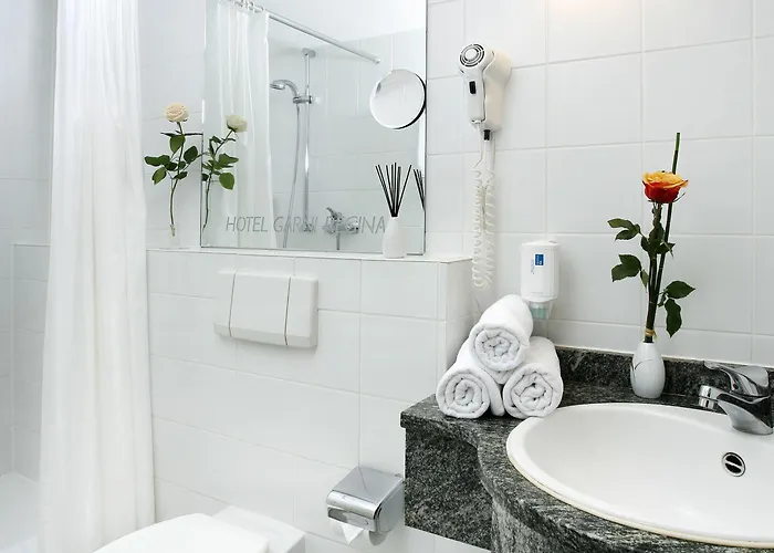 Bed & Breakfast Regina 3*